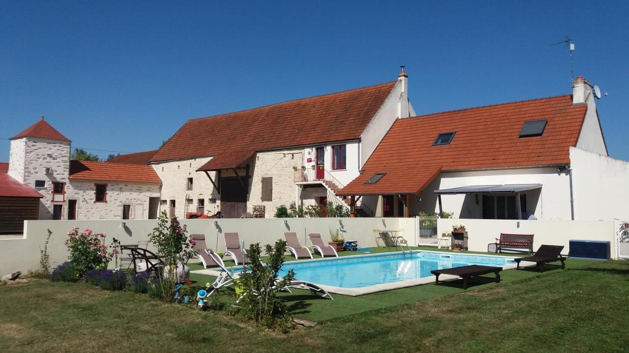 La Maison Rouge Ladoix - Proche Beaune Exterior photo